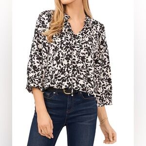 Vince Camuto Top-Blouse - Size Medium - image 1